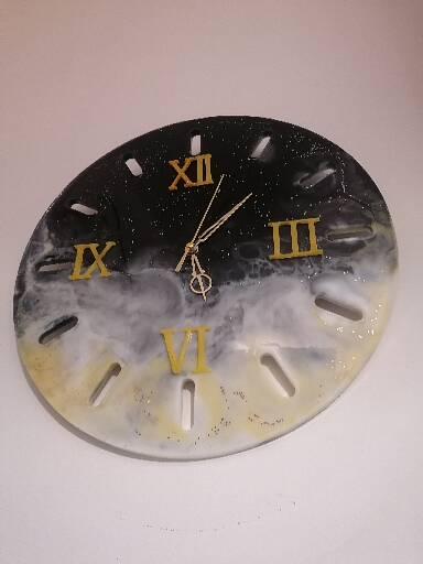 Horloge Epoxy "Dans les nuages" – Image 2