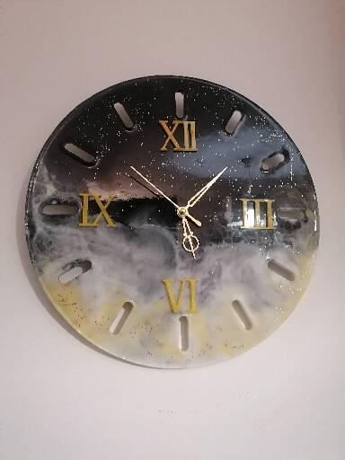 Horloge Epoxy "Dans les nuages" – Image 3