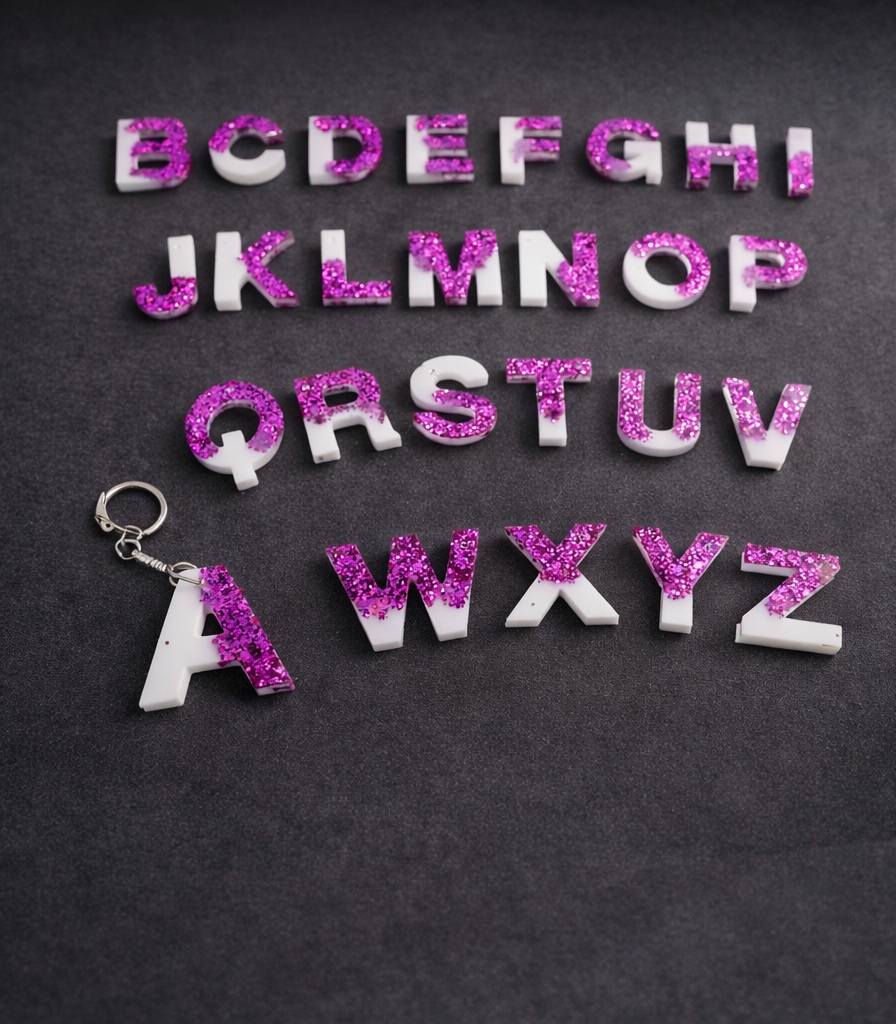 Porte cles initiales rose pailleté et blanc – Image 2